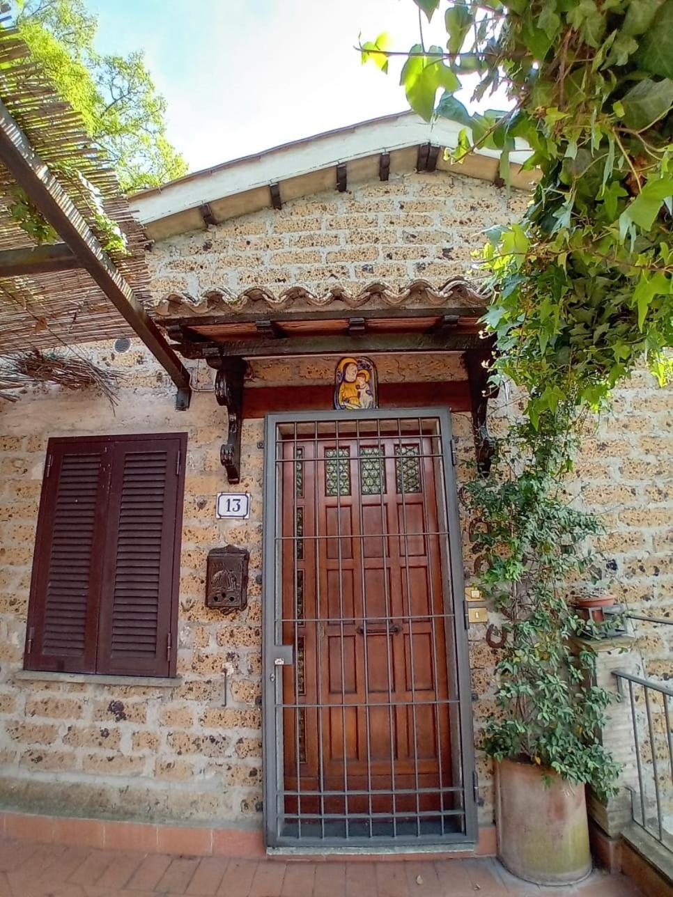 Casa Serafina Trilocale Con Arredi D'Arte E Parcheggio Privato Orvieto Exteriér fotografie